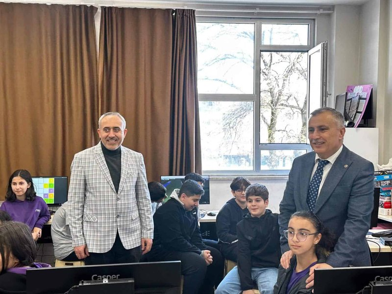 Bursa İl Milli Eğitim Müdürü Gürhan Çokgezer'den Kestel'e Ziyaret - Görsel 3