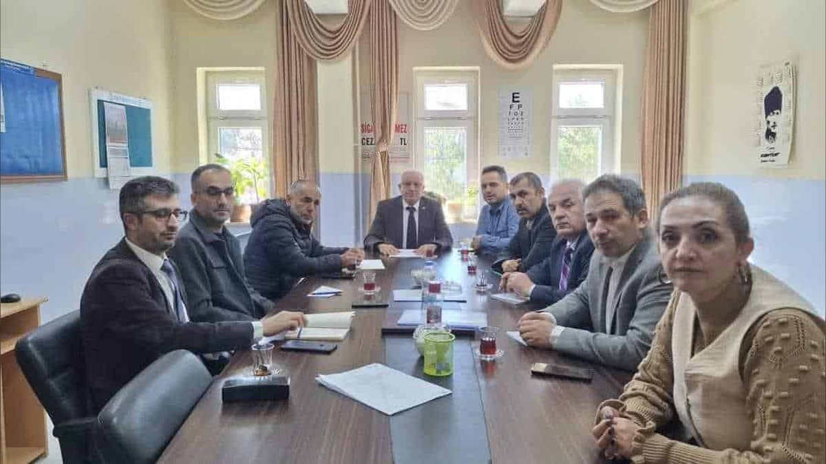 Güneysınır'da Okul Güvenliği ve Ortak Sınavlar Masaya Yatırıldı