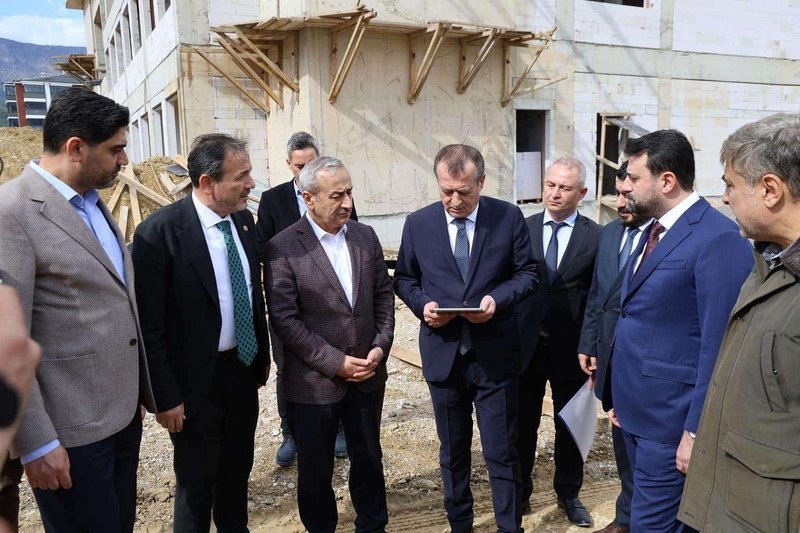 Karabük'te Eğitim Yatırımları İncelendi: Yeni Okullar Yapım Aşamasında - Görsel 3