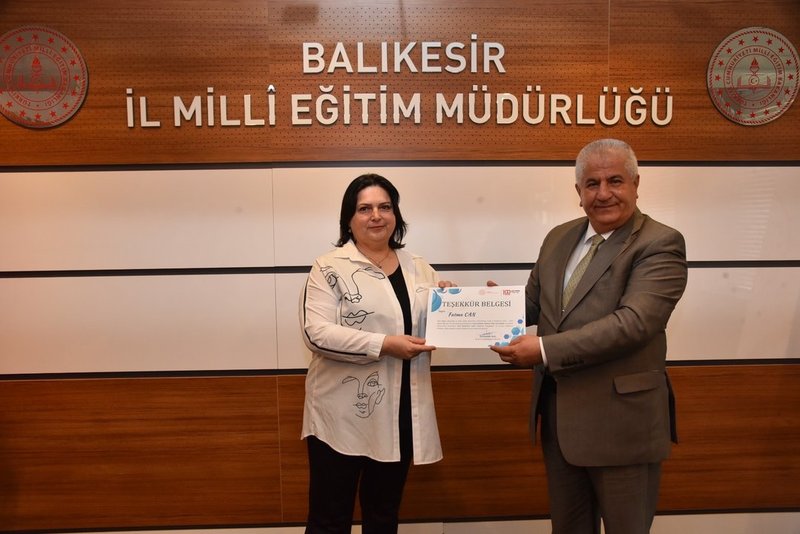 Balıkesir'de Genç Tasarımcılar Savunmadan Sanata Yarışmasında Ödüllerini Aldı - Görsel 4