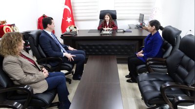 Lüleburgaz'da 23 Nisan Coşkusu: Makamlar Çocuklara Emanet