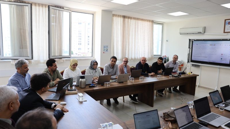 Mersin İl Milli Eğitim Müdürü Özdemirci, Din Öğretimi MEBİ Ekibini Ziyaret Etti - Görsel 4