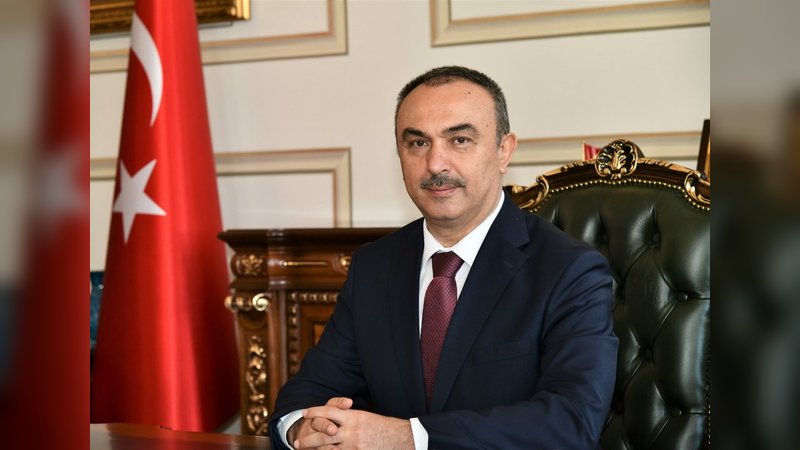 Vali Soytürk'ten 1 Mayıs Mesajı: Emek ve Dayanışma Vurgusu