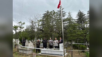 Korgun Kaymakamı Şehit Komiser Veysel Çirişlioğlu'nun Kabrini Ziyaret Etti